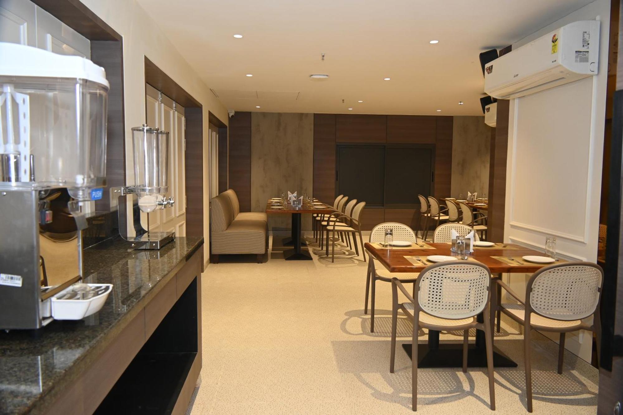 Hotel Bagla Atithi Banaras Varanasi Bagian luar foto